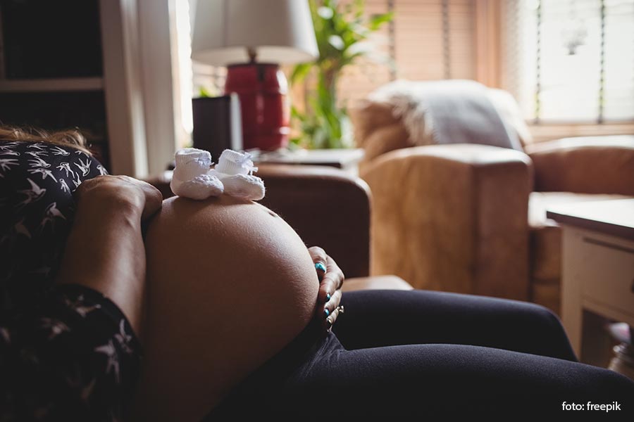 Lee más sobre el artículo La maternidad, un acto de amor lleno de abismos